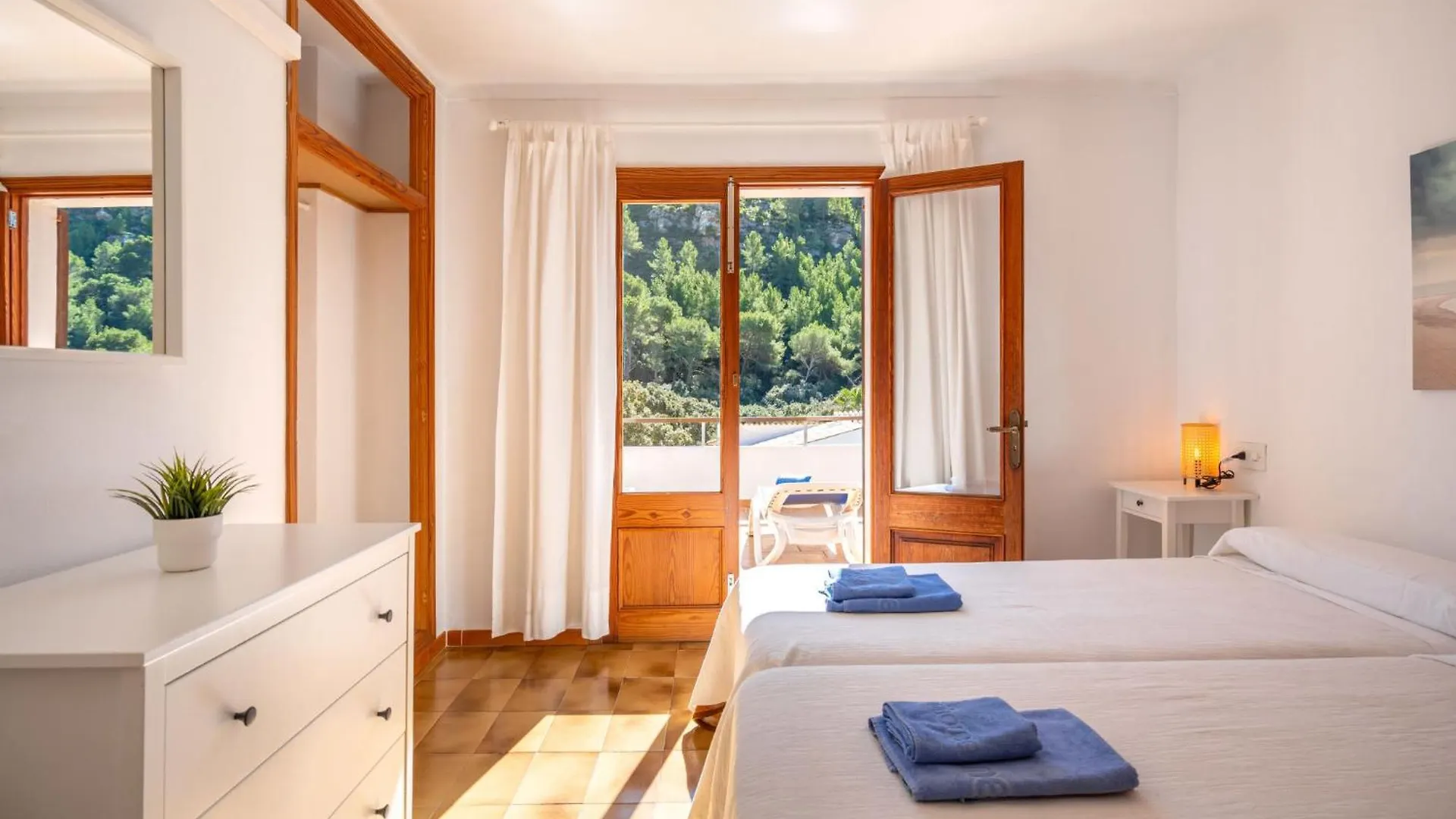 Apartment Clara R - Csv176 By Interhome Cala de Sant Vicenc