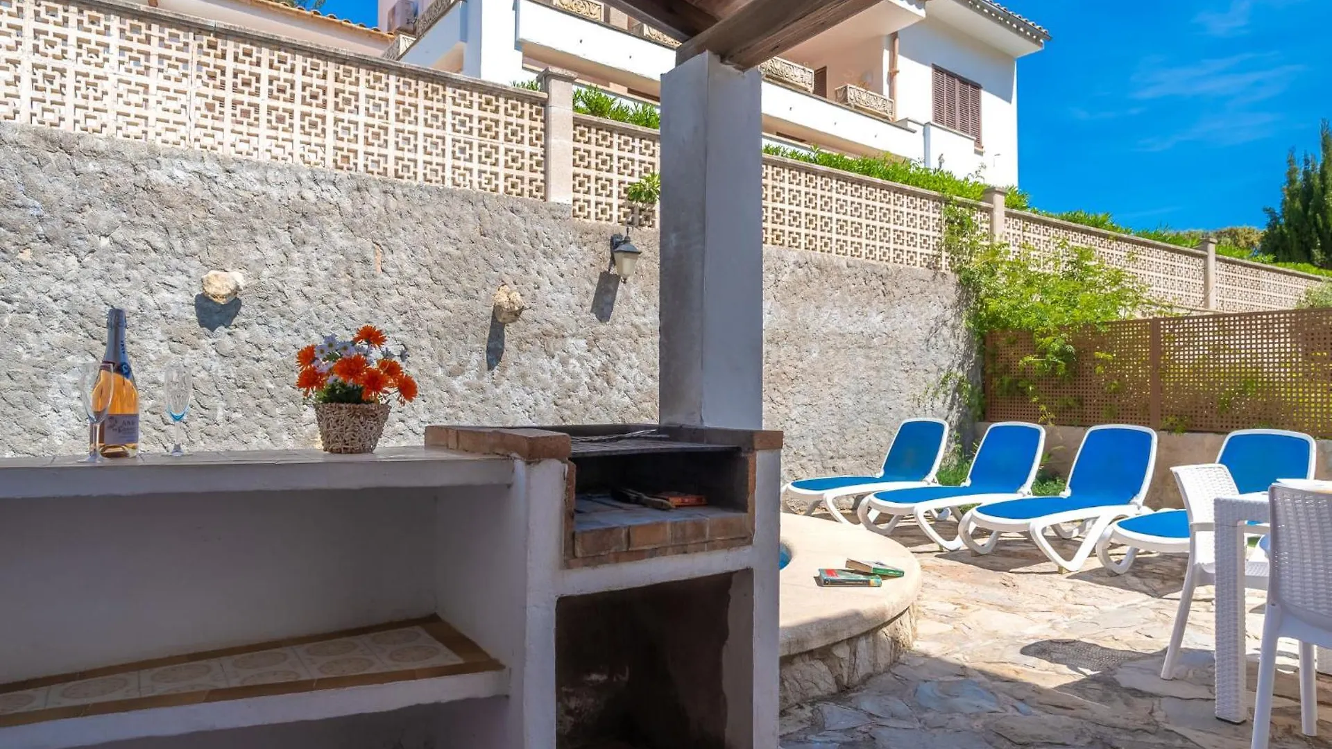 Apartment Clara R - Csv176 By Interhome Cala de Sant Vicenc Hiszpania